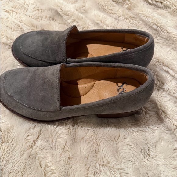 Sofft Women's Gray Suede Loafers - Picture 2 of 5